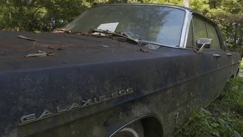 Wide angle rusted old car Stock Footage 106780297