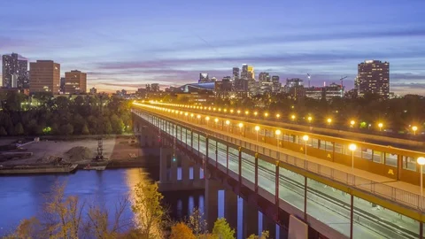 Wide Angle Twilight over the Washington Ave Bridge under Minneapolis Stock Footage 83798838