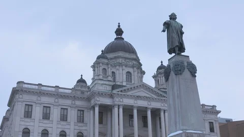 Wide Angle View of Columbus Circle, Syracuse 스톡 동영상 97586889