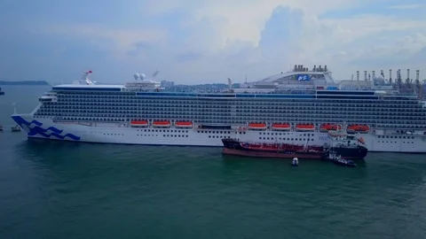 Wide angle view of cruise ship, Singapore Stock Footage 116556346