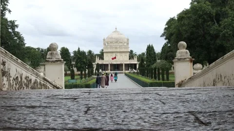 A Wide angle view of the Gol Gumbaz memorial in Srirangapatna, India. Stock Footage 157702691
