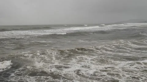 Wide angle view of sea water waves, Small height sea waves Video stock 191394574