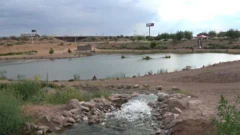 Wide angle vista of Voiers Pit Park. Stock Footage 158127625