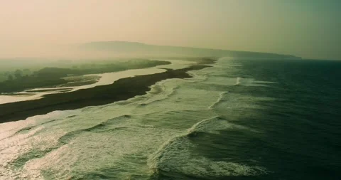 Wide Coastal View with Ocean Waves and Tropical Shoreline 스톡 동영상 332145171