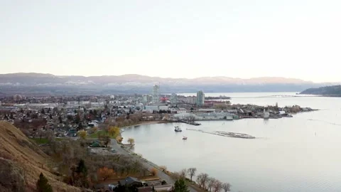 Wide drone shot of developing city in the fall time, Kelowna, BC 库存影片 209350177