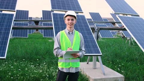 Wide frame with an experienced male engineer. Stock Footage 140203629