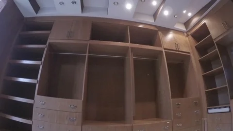 Wide pan display of an empty closet Stock-Footage 97271914
