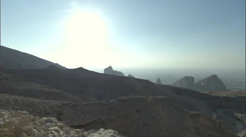 Wide pan from the top of a mountain. Stock-Footage 46868275