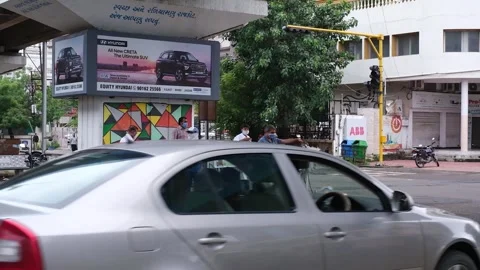 Wide scene in which immunity syrup is being distributed Vídeo Stock 246862182