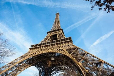 Wide shot of Eiffel Tower with blue sky in Paris Fotos de archivo
