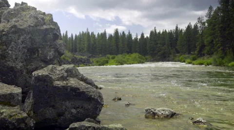 Wide shot of flowing river Stock Footage 59708794