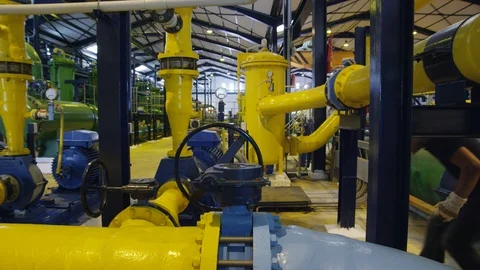 Wide Shot, Lockdown, 10 Seconds Or Greater, Working, Blue Collar Worker, Video stock 94010924