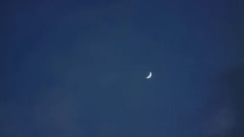 Wide Shot of the Moon 스톡 동영상 85440660