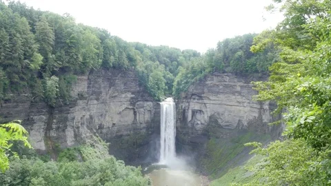 Wide Shot of Taughannock Falls Waterfall in Upstate New York Stock Footage 81694879