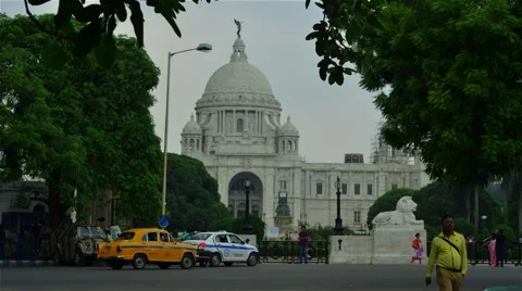 Wide shot of Victoria memorial time lapse. Stock Footage