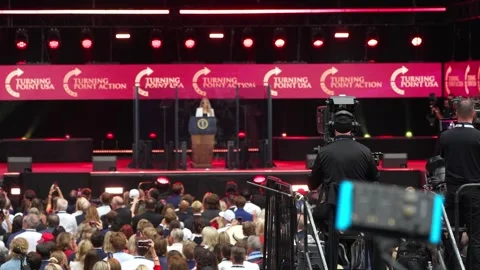 Wide view of the stadium during Erika Kirk's address Stock-Footage 345298570
