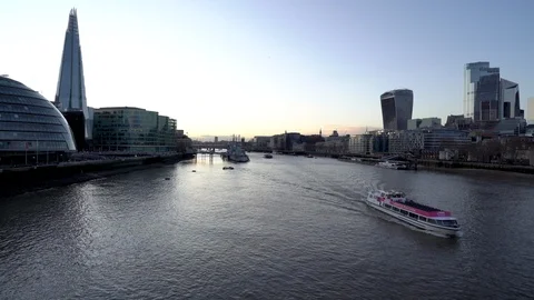 Wide view of the Thames River and the new skyline of London. 4K. Video stock 126255106