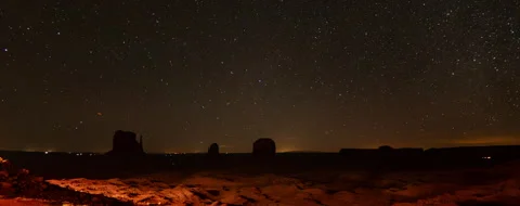 Widescreen timelapse of the stars over Monument Valley on the Navajo reservation Stock-Footage 303404129