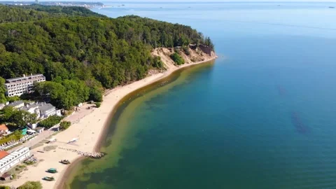 Widok z drona Molo w Gdynia Orlowo. Sopot. Morze. Wakacje nad morzem. Stock Footage 246997235