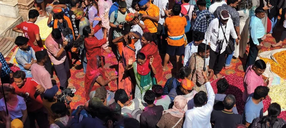 Widows at ashram in Vrindavan on Holi Stock Photos