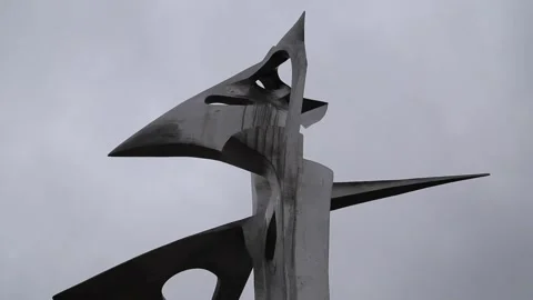Wierd / Creepy compilation of the abstract modern statue "Air" Stock Footage 158574819