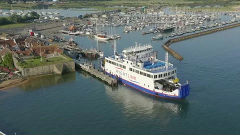 Wightlink ferry arrival by drone 스톡 동영상 229934909