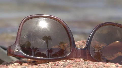 Wild beach on the Red Sea Stock-Footage 164107930
