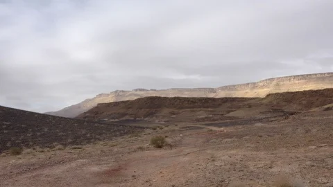 Wild landscape of Makhtesh Ramon Stock Footage 88351514