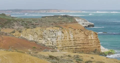 Wild Sandstone Cliffs Great Ocean Road 스톡 동영상 330512990