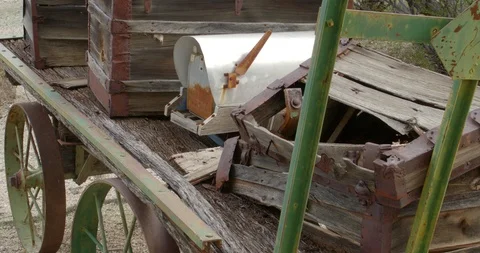 Wild west wagon in the desert Stock Footage 101129474