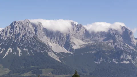 Wilder Kaiser Mountain range time lapse Video stock 139163901