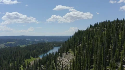 Wilderness lake Stock Footage 166487434