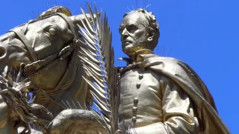 WILLIAN TECUMSEH SHERMAN STATUE AT 59TH AND 5TH Video stock 134844237