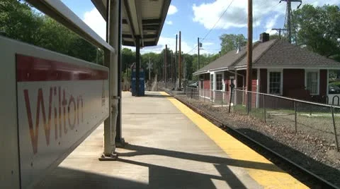 Wilton train station Stock-Footage 10786342
