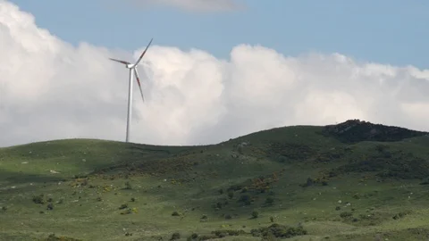 Wind blade in clouds and wind Video stock 110907046