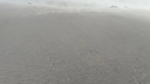 Wind blowing sand sandstorm at Mount Bromo Caldera 스톡 동영상 342686211