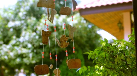 Wind Chimes in motion Vídeos de archivo 34691104