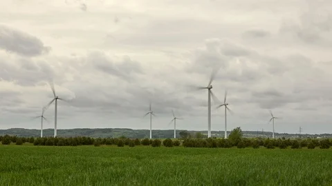 Wind farm on the Baltic Sea  스톡 동영상 108960874