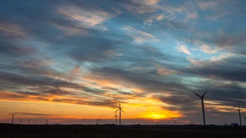 Wind Farm at Sunset 2 - 4K Timelapse 스톡 동영상 97765525