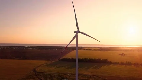 Wind power generators at sunset 스톡 동영상 95004551