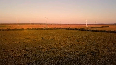 Wind power generators at sunset 스톡 동영상 95004892