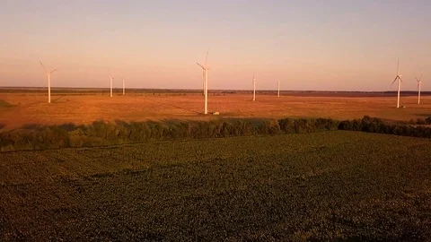 Wind power generators at sunset 스톡 동영상 95004922
