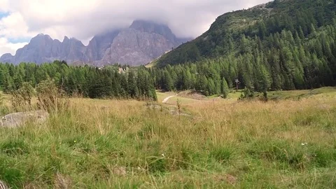 Wind on rolle pass Video stock 82370838