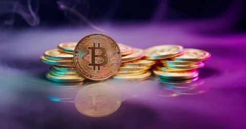 Wind Smoke Bitcoin Coins 動画素材 273490333