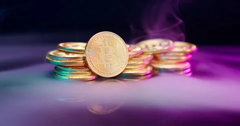 Wind Smoke Bitcoin Coins 動画素材 273490874