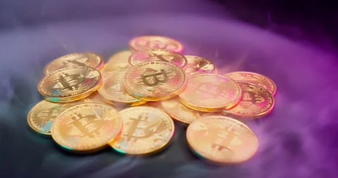 Wind Smoke Bitcoin Coins 動画素材 273491644