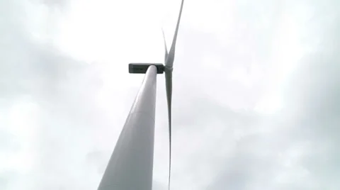 Wind Turbine and tower from below with clouds Vidéo 27493243