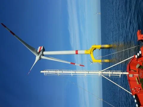 Wind turbine on the bow Foto stock