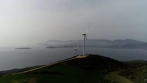 The wind turbine does not work. Landscape at sunset Stock Footage 122156359