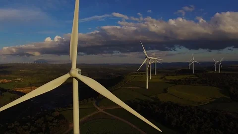 Wind Turbine | Flying through Vídeos de archivo 82277119